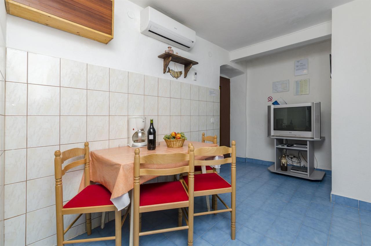 Apartment Boris Gornja Brela Exterior photo