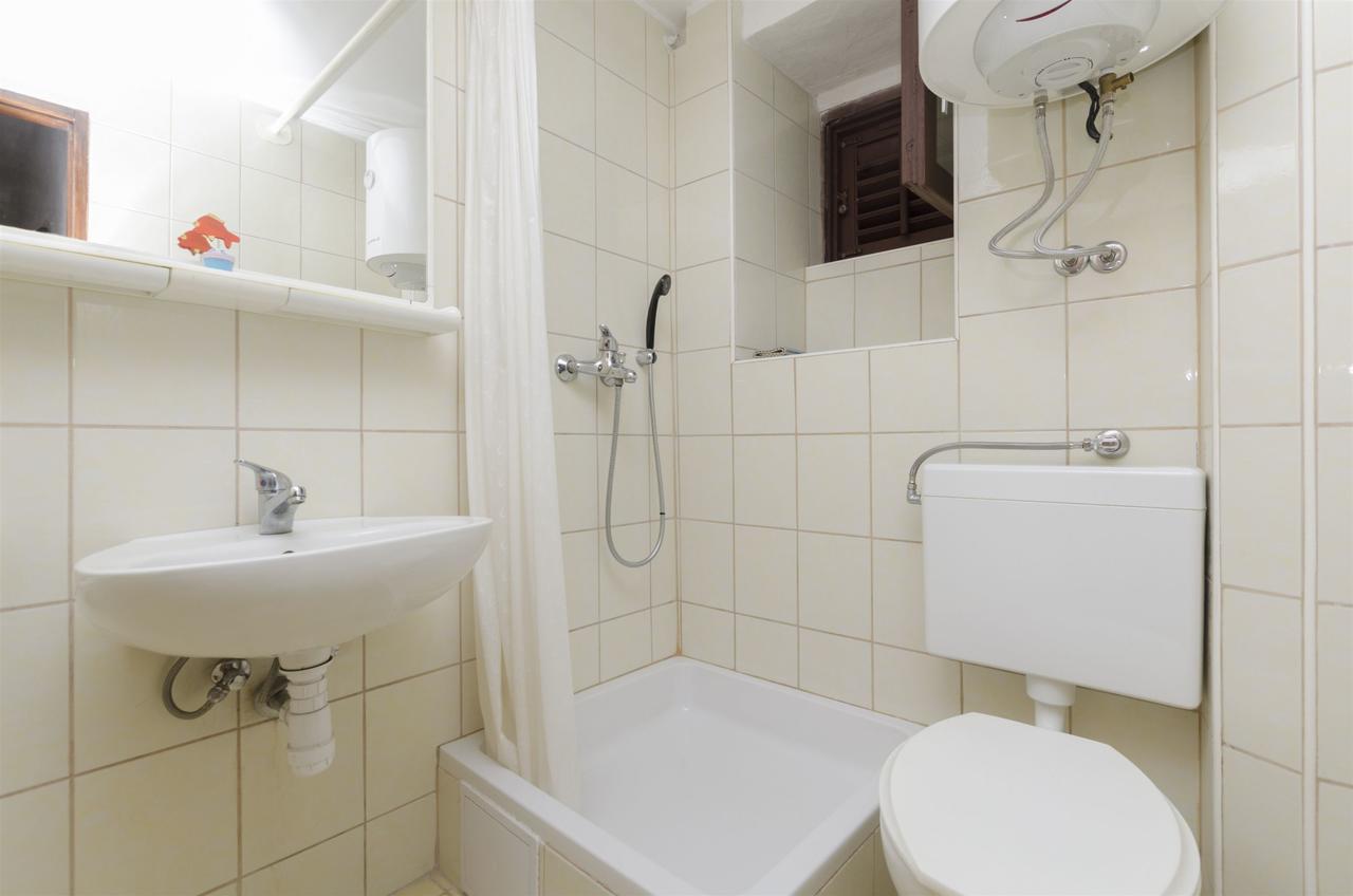 Apartment Boris Gornja Brela Exterior photo